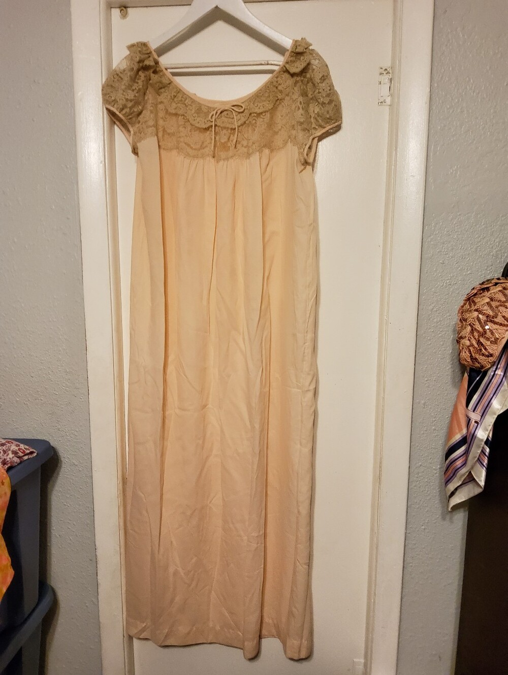 1950s Barbizon Peach Silk Nylon Dacron Nightgown | Romantic Lace Boudoir Gown